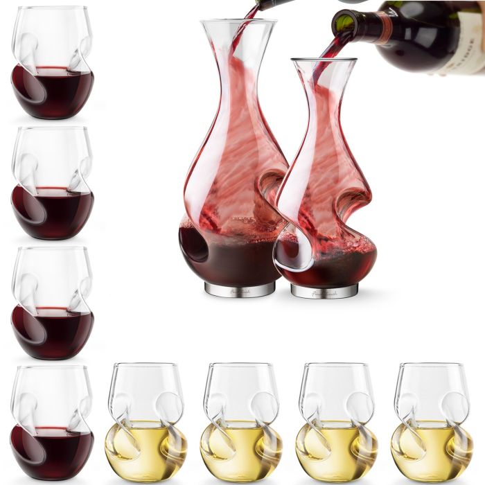 FINE WINE Decanter and wine glasses